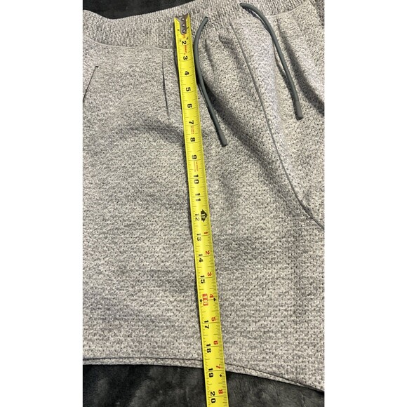 XL Nike Men’s Grey Forward Shorts Tech Pack Cool Gray Style DX0201-077 Sample - Picture 9 of 11